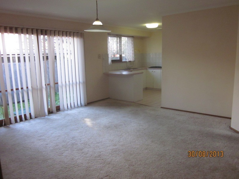 9 Edeys Run, Hampton Park VIC 3976
