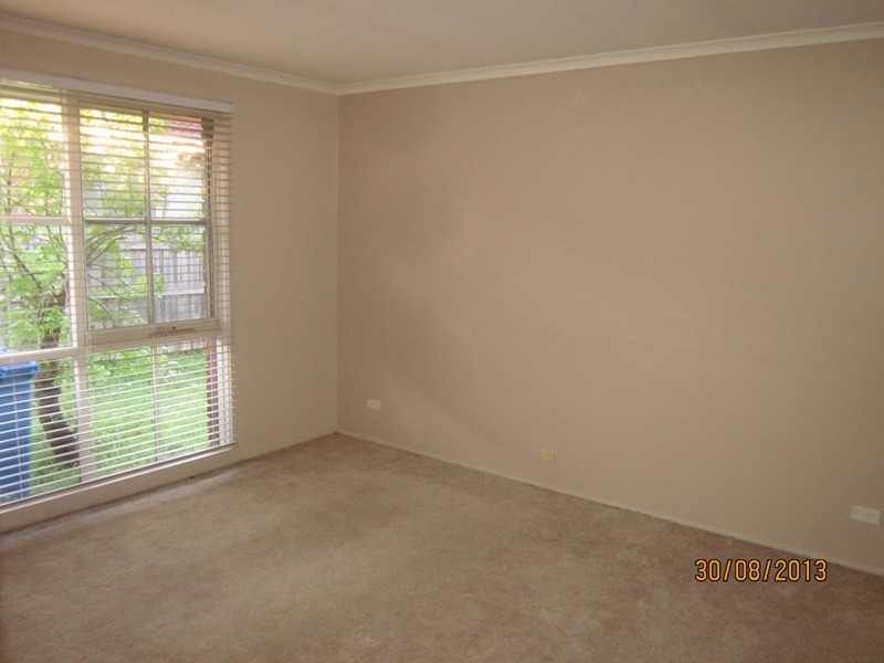 9 Edeys Run, Hampton Park VIC 3976