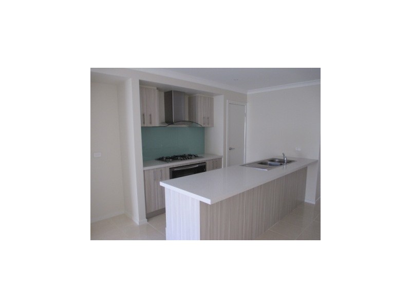 23 Celsius Drive, Cranbourne North VIC 3977