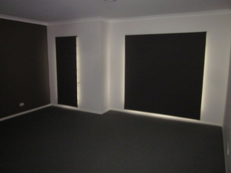 114 Skyline Way, Berwick VIC 3806