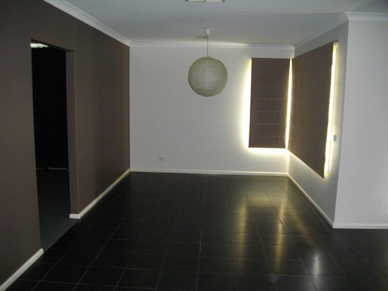 114 Skyline Way, Berwick VIC 3806