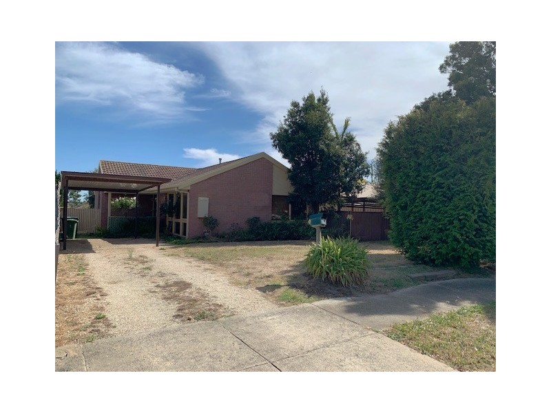 9 Rosemont Drive, Narre Warren VIC 3805