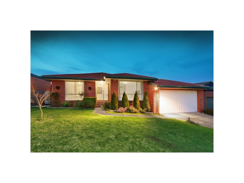 11 Serendip Court, Narre Warren VIC 3805
