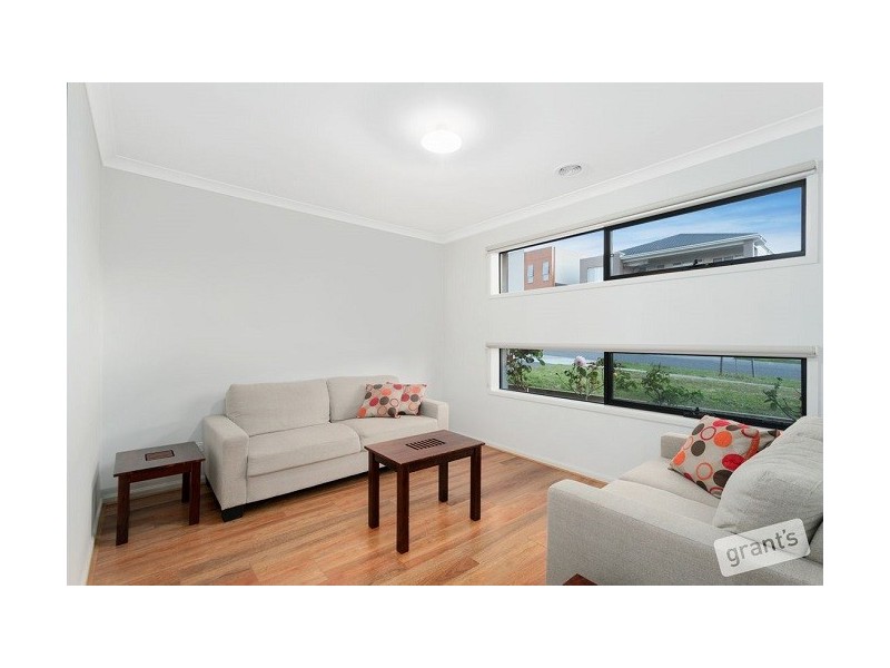 11 Carambola Place, Berwick VIC 3806