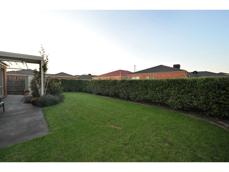 2 Cadell Place, Berwick VIC 3806