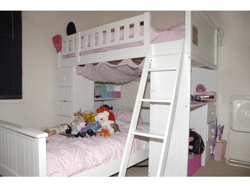 6 Jay Rise, Berwick VIC 3806