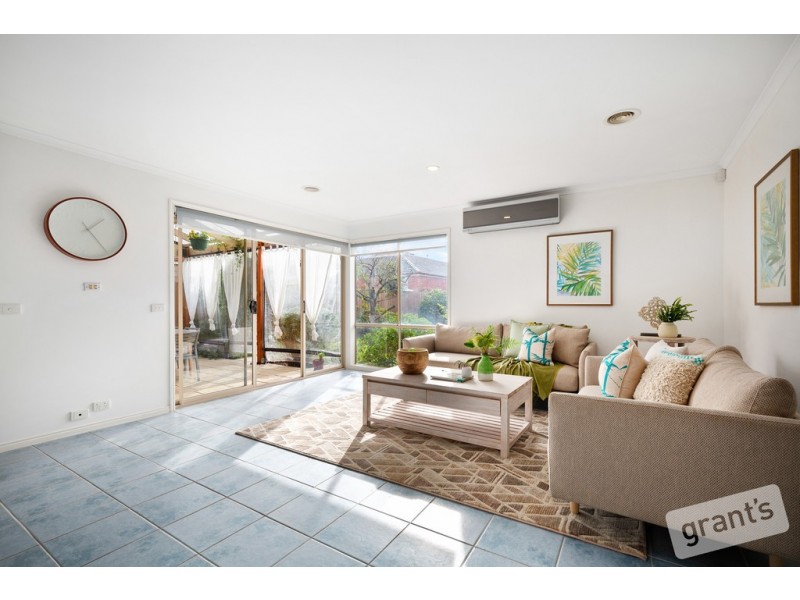 22 Pendulum Place, Berwick VIC 3806