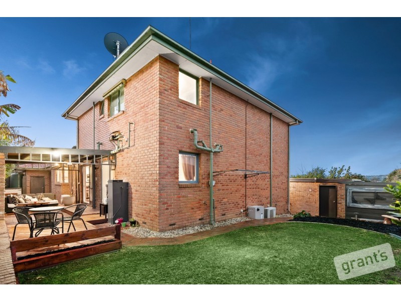 49 Howell Drive, Berwick VIC 3806