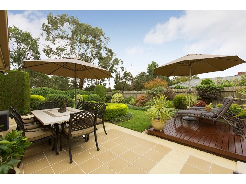 42 Willslie Crescent, Berwick VIC 3806
