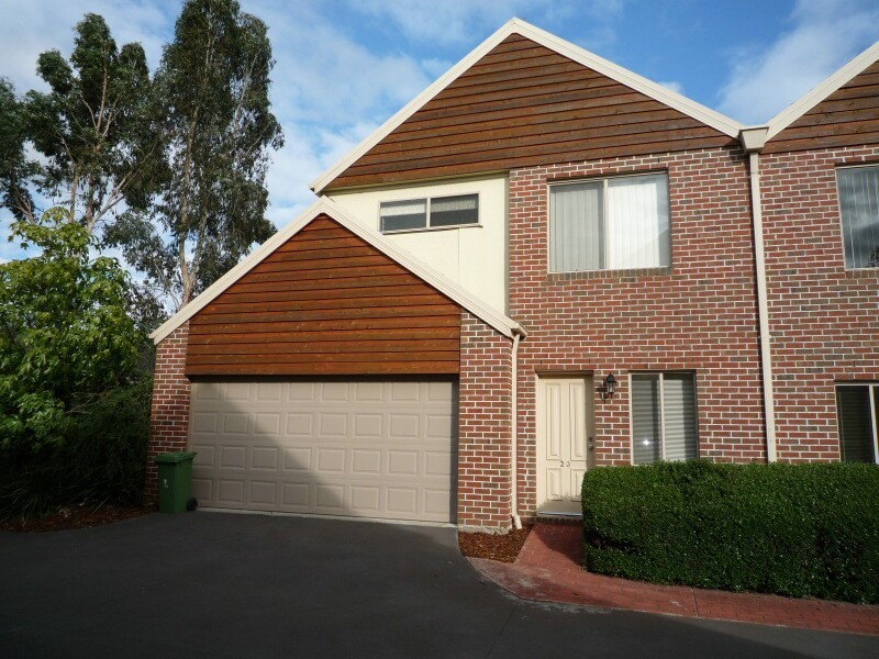 23/2 Jerilderie Drive, Berwick VIC 3806
