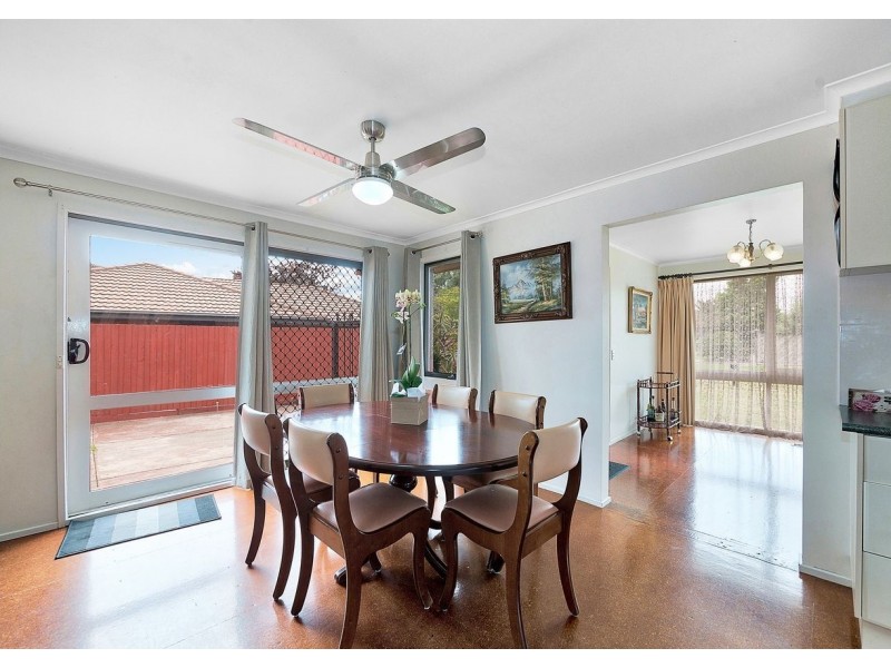 31 Blaxland Avenue, Cranbourne North VIC 3977