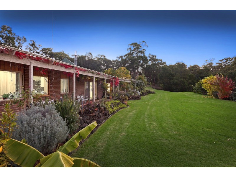 15 Hilden Drive, Harkaway VIC 3806