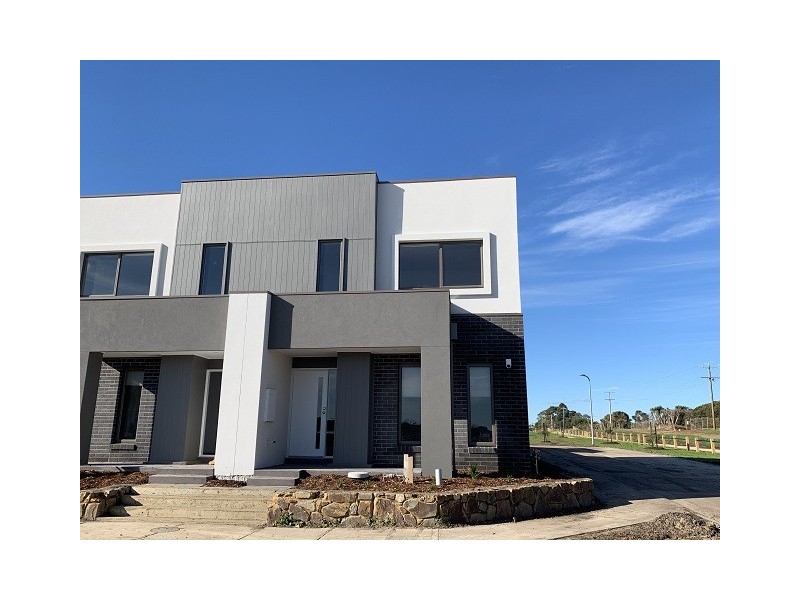 25 Saltbreeze Circuit, Clyde VIC 3978