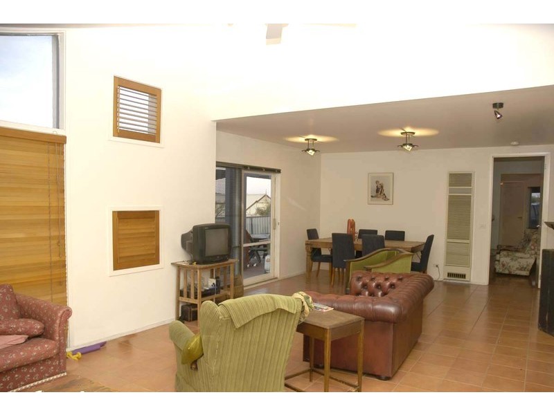 6 Jay Rise, Berwick VIC 3806