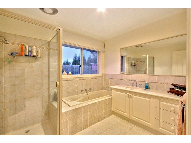 3 Southern Boulevard, Narre Warren South VIC 3805