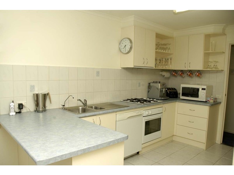 6 Bemersyde Drive, Berwick VIC 3806