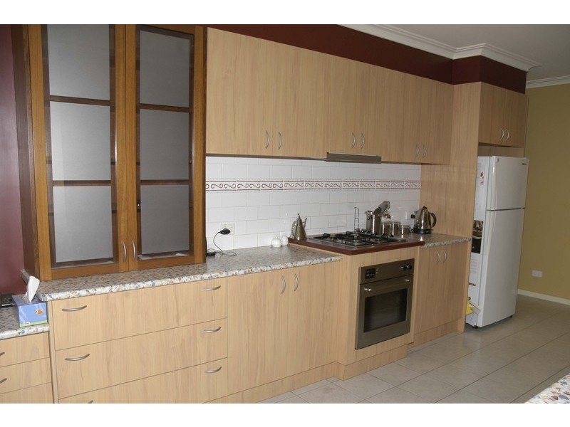 1  Lena Court, Berwick VIC 3806