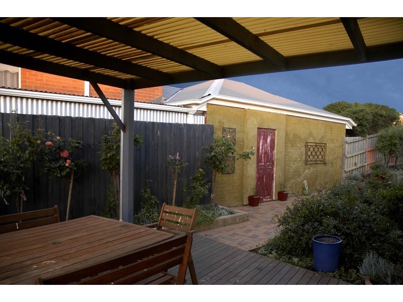 1  Lena Court, Berwick VIC 3806