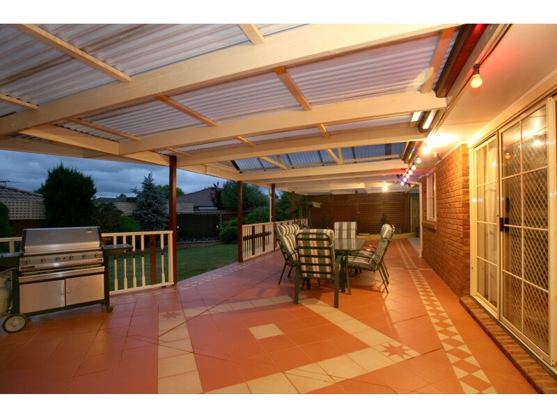 6 Bardsley Court, Narre Warren VIC 3805