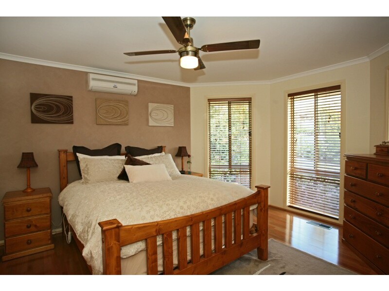 9 Tranquility Place, Beaconsfield VIC 3807