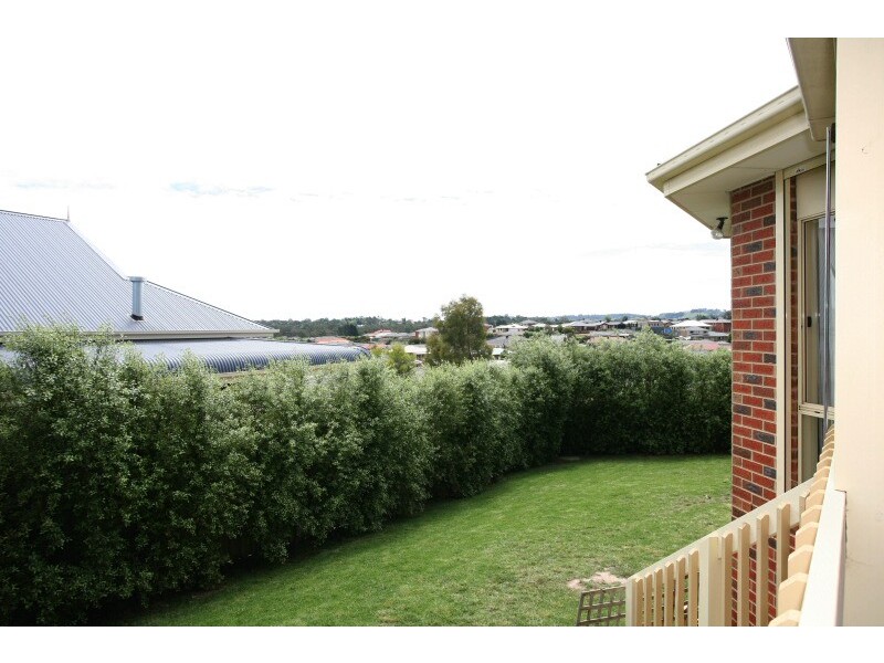 9 Tranquility Place, Beaconsfield VIC 3807