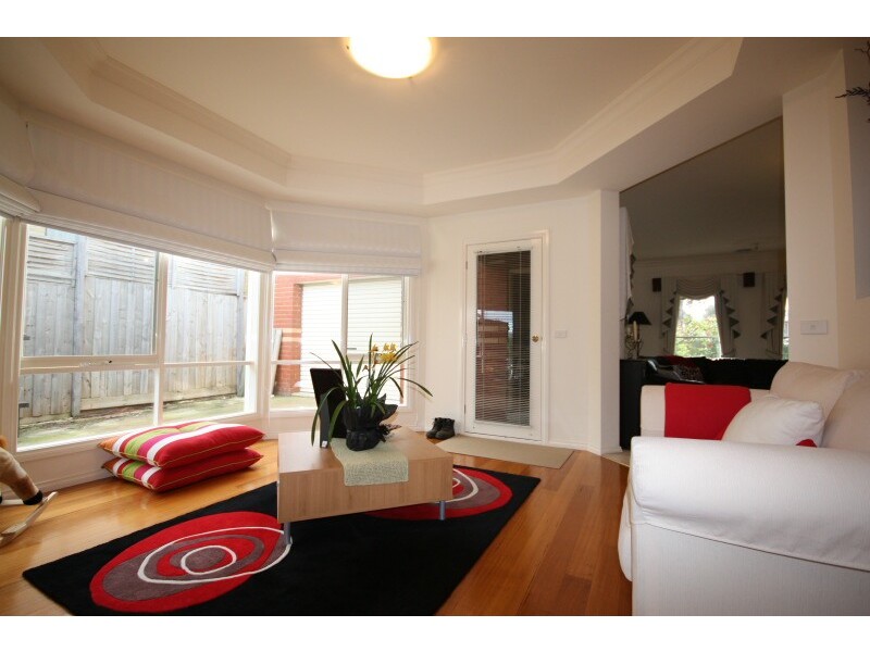 3 St Annes Crescent, Berwick VIC 3806