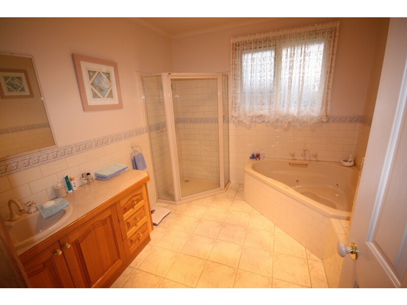 895 Manks Road, Dalmore VIC 3981