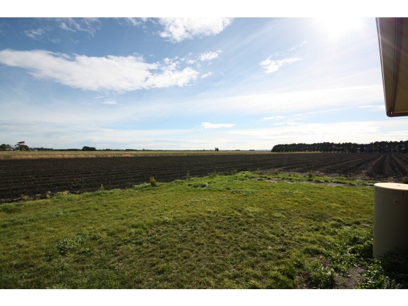 895 Manks Road, Dalmore VIC 3981