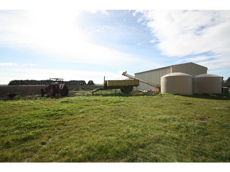 895 Manks Road, Dalmore VIC 3981