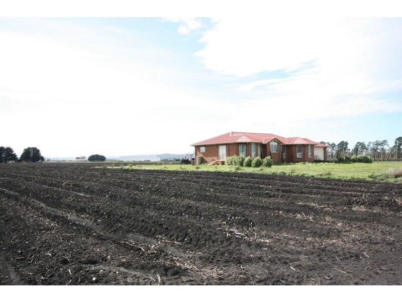 895 Manks Road, Dalmore VIC 3981