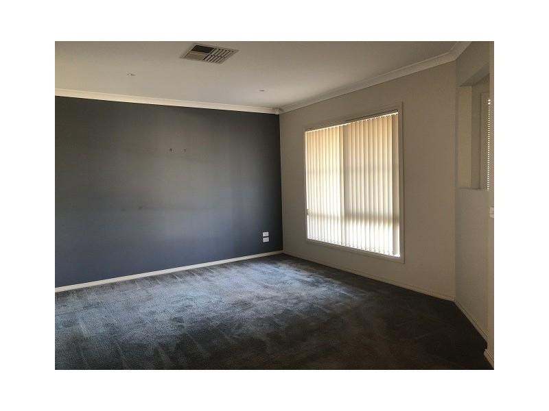 3 Misty Close, Berwick VIC 3806