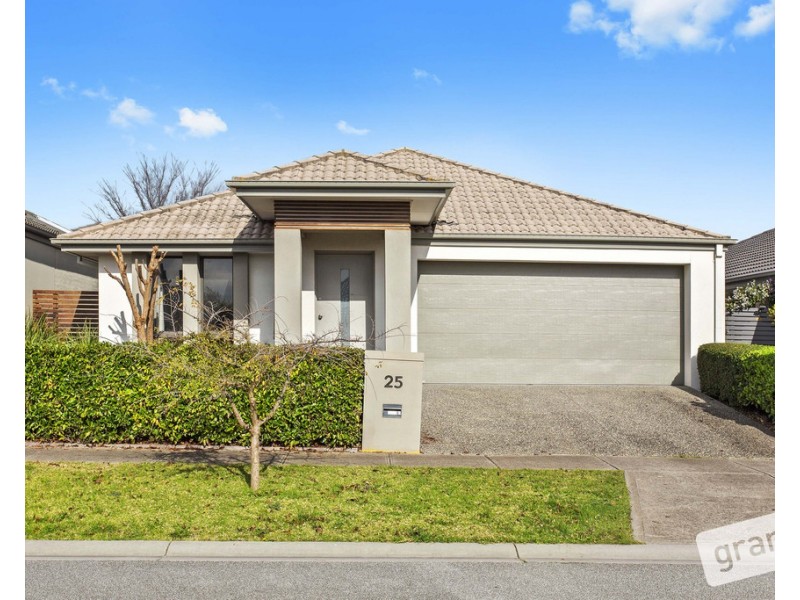 25 Hayman Street, Berwick VIC 3806