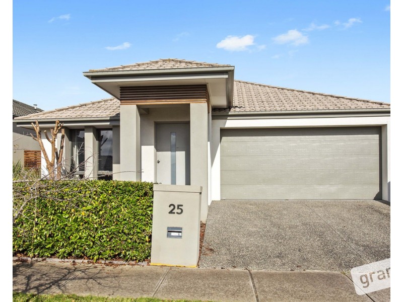 25 Hayman Street, Berwick VIC 3806