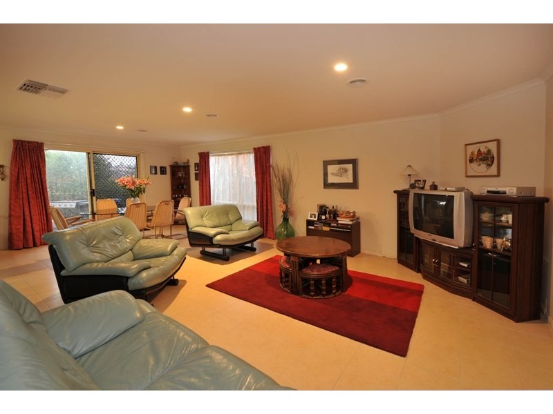 3 Blue Wren Place, Berwick VIC 3806