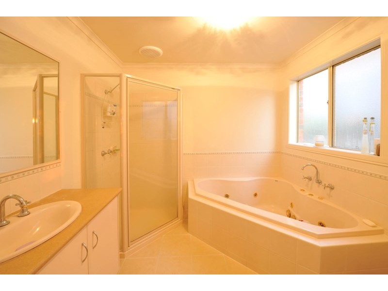 3 Blue Wren Place, Berwick VIC 3806