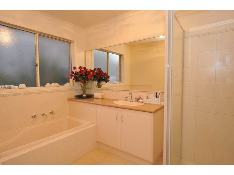 3 Blue Wren Place, Berwick VIC 3806