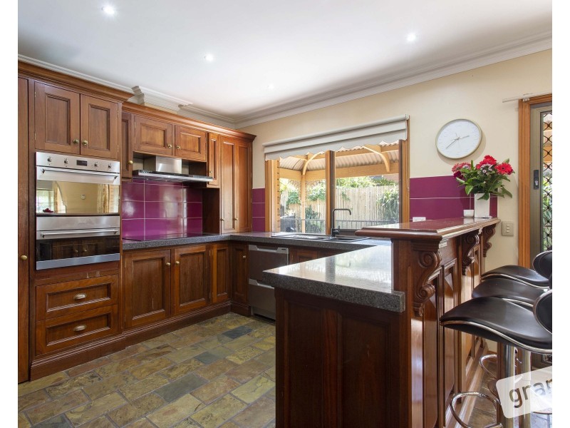 21 County Drive, Berwick VIC 3806