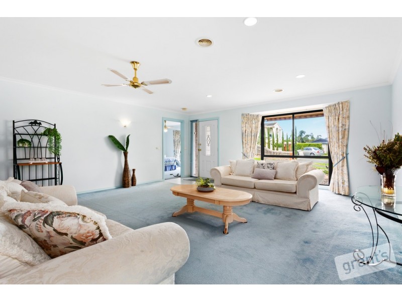 6 Jardine Court, Narre Warren South VIC 3805