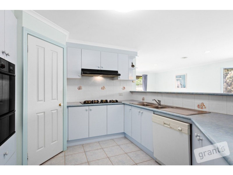 6 Jardine Court, Narre Warren South VIC 3805