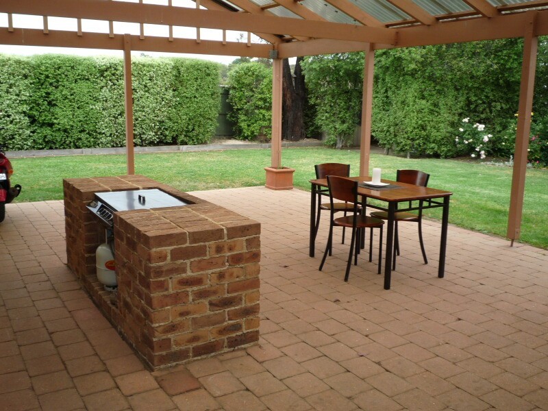 21 Michael Court, Berwick VIC 3806