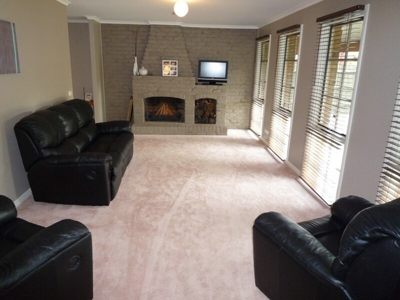 21 Michael Court, Berwick VIC 3806