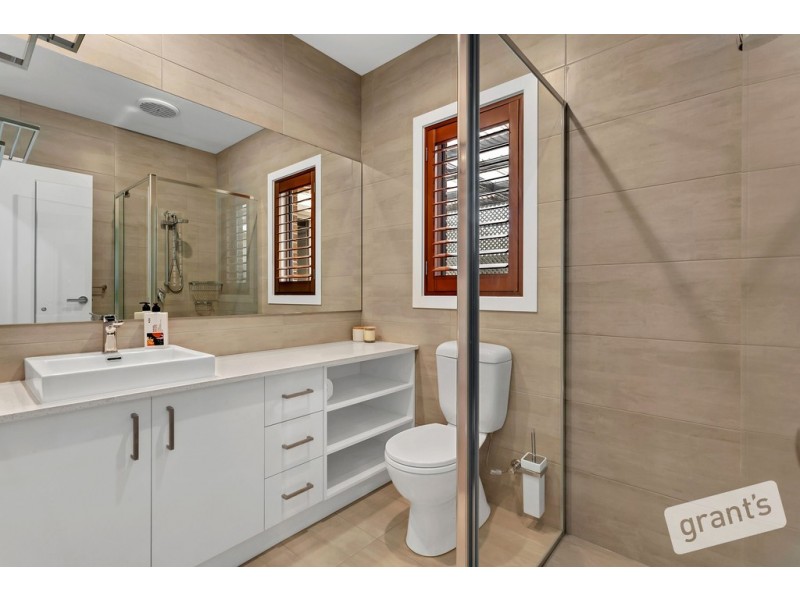 1/19 Michael Court, Berwick VIC 3806