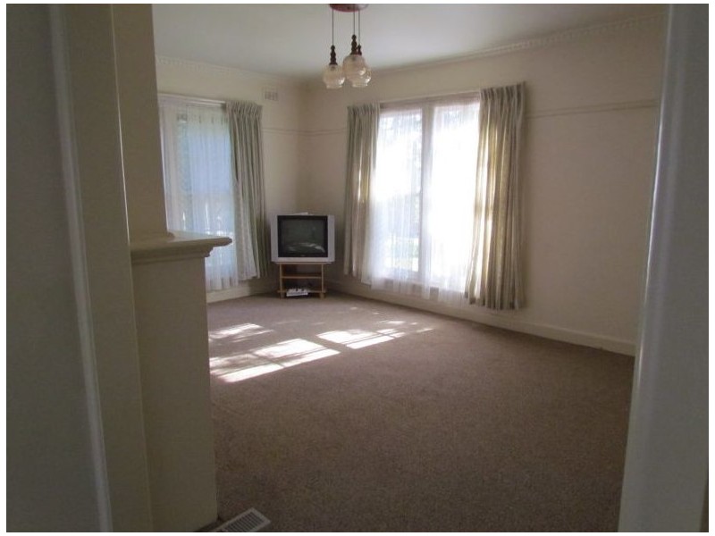 23 Wilson Street, Berwick VIC 3806