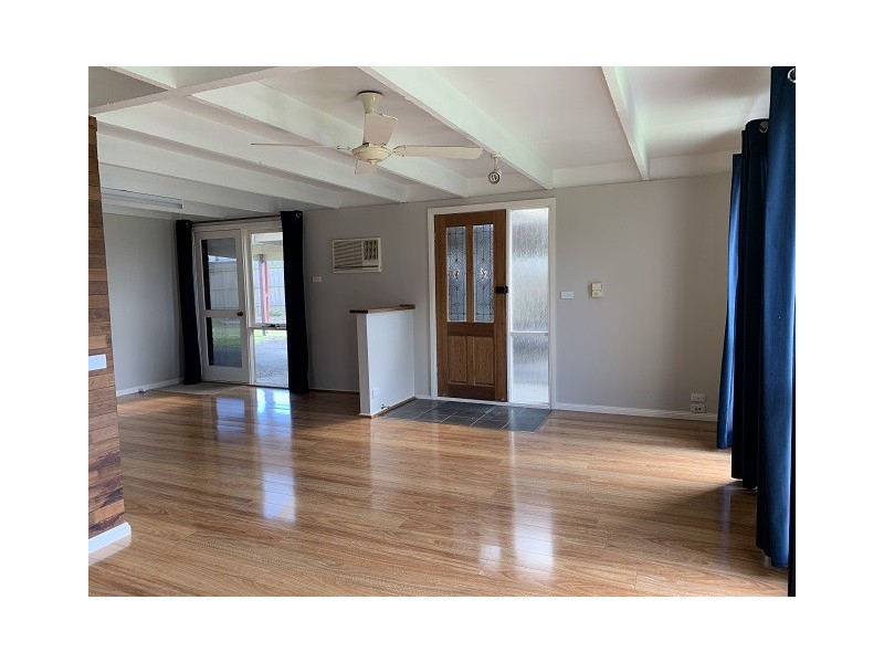 7 Dixons Road, Cardinia VIC 3978