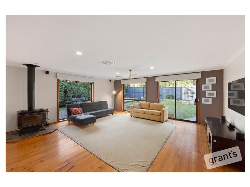 4 Stringybark Court, Berwick VIC 3806