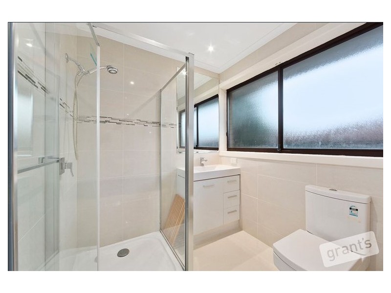 4 Stringybark Court, Berwick VIC 3806