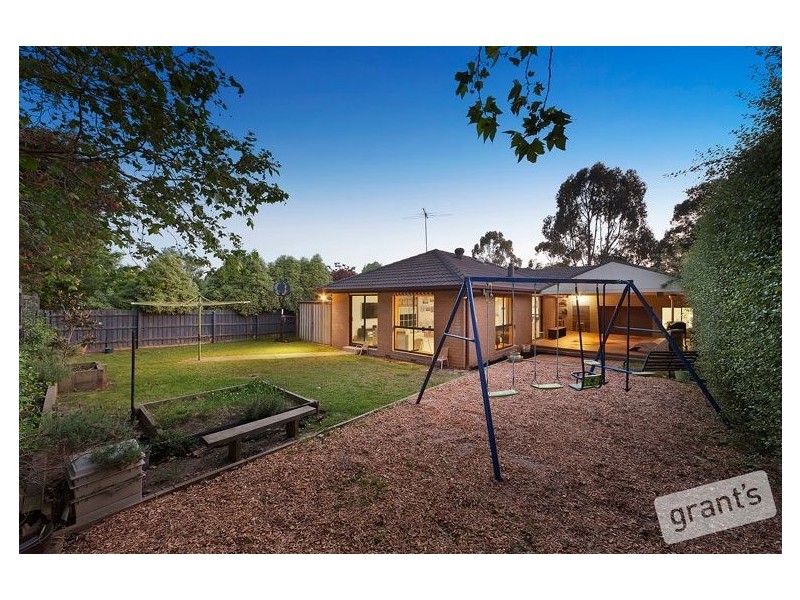 4 Stringybark Court, Berwick VIC 3806