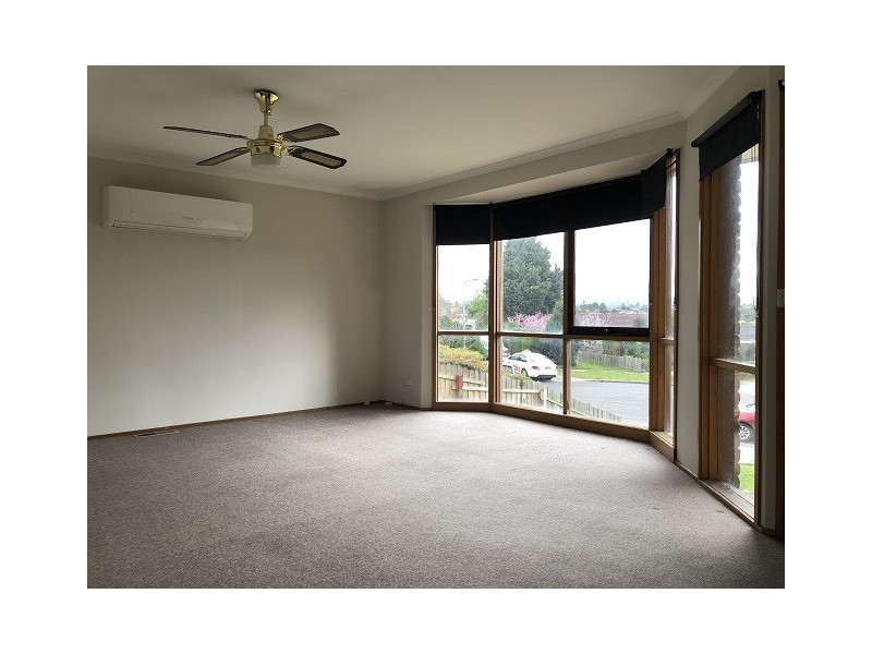 6 Elder Close, Hallam VIC 3803