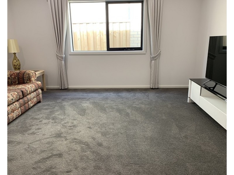 63 Warmbrunn Crescent, Berwick VIC 3806