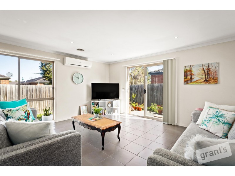 31 Melzak Way, Berwick VIC 3806